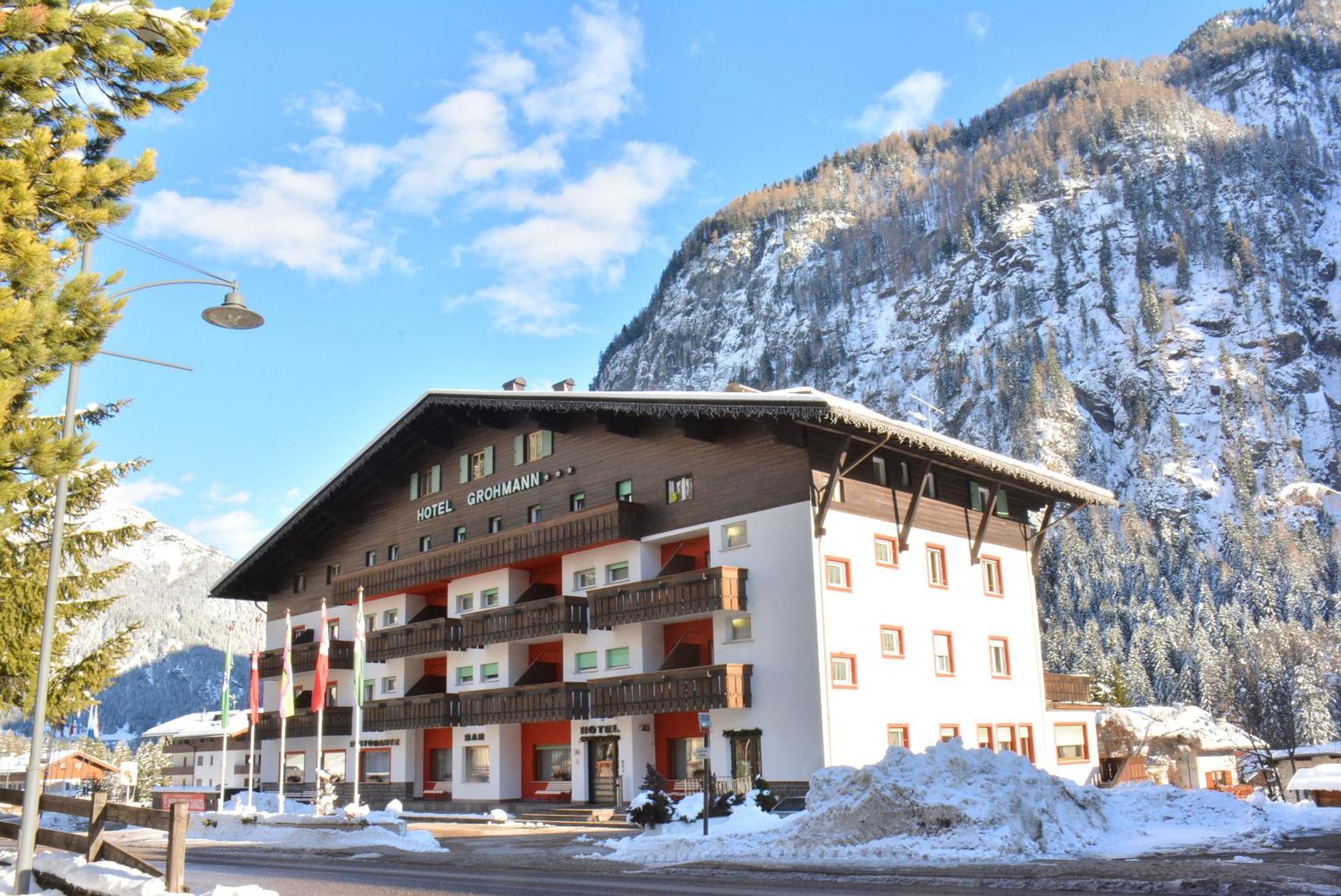 Hotel Grohmann Campitello di Fassa Exteriör bild