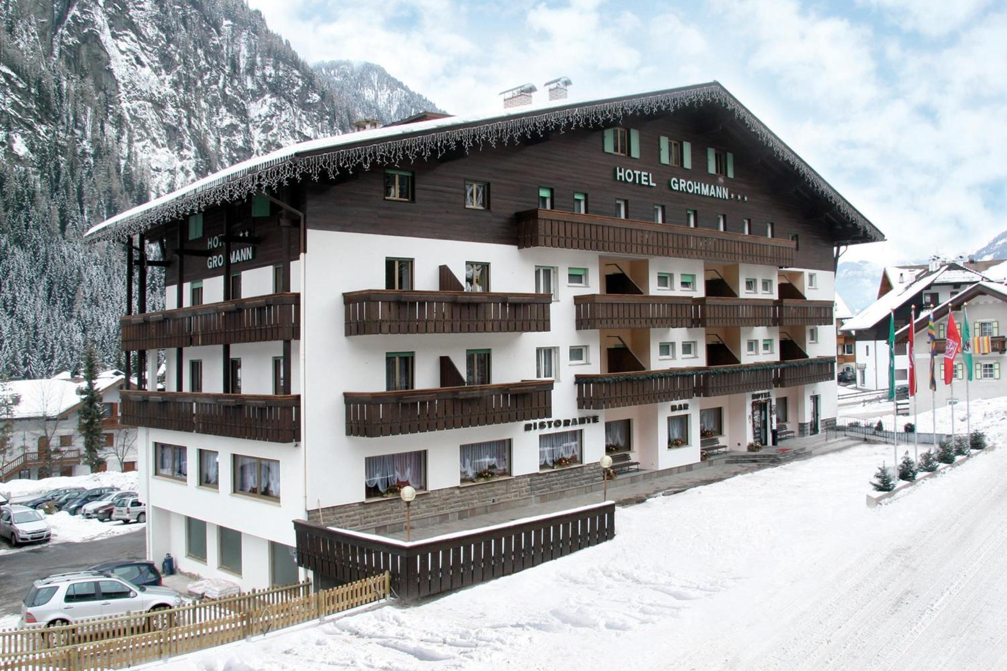 Hotel Grohmann Campitello di Fassa Exteriör bild