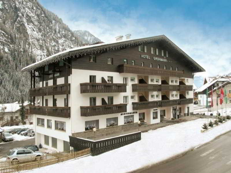 Hotel Grohmann Campitello di Fassa Exteriör bild